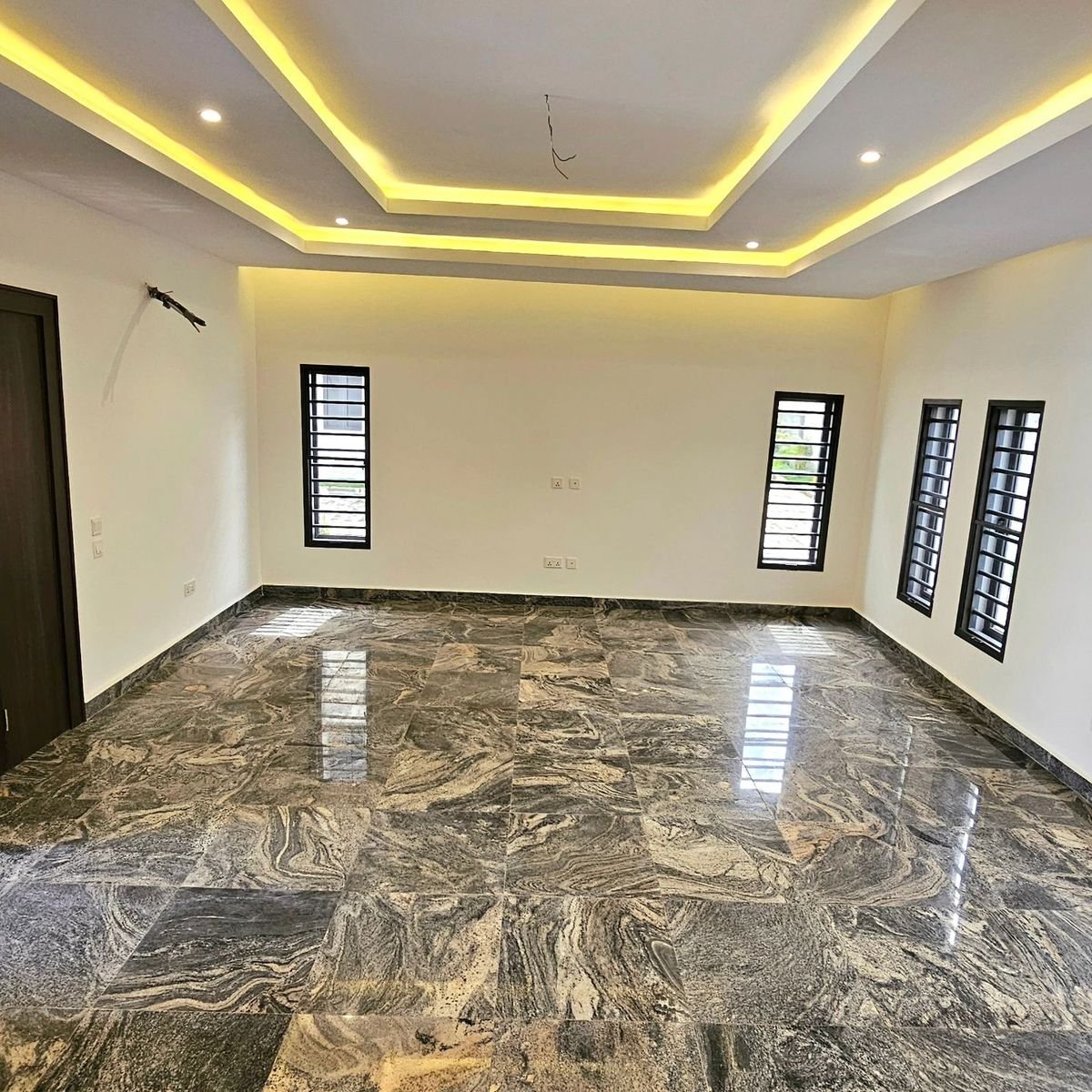 دهانات واصباغ الدمام